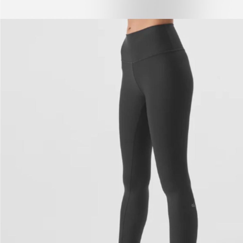 Alo 7/8 Airlift leggings - EUC!!